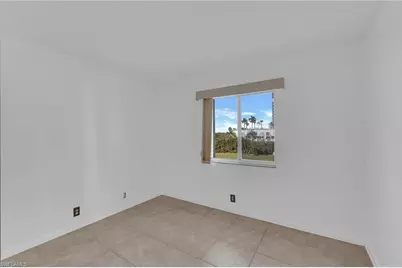 2875 Palm Beach Blvd #205, Fort Myers, FL 33916 - Photo 17