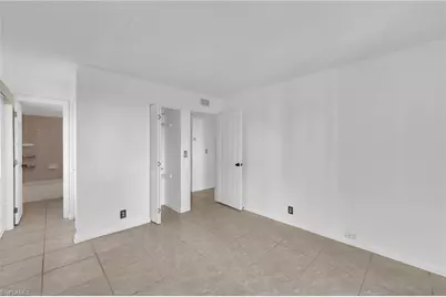 2875 Palm Beach Blvd #205, Fort Myers, FL 33916 - Photo 23