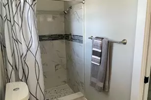 253 SE 46th Ter, Cape Coral, FL 33904 - Photo 9