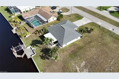 2540 Shelby Pkwy, Cape Coral, FL 33904 - Photo 25