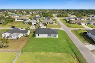 2601 44th St SW, Lehigh Acres, FL 33976 - Photo 37