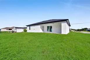 2601 44th St SW, Lehigh Acres, FL 33976 - Photo 31