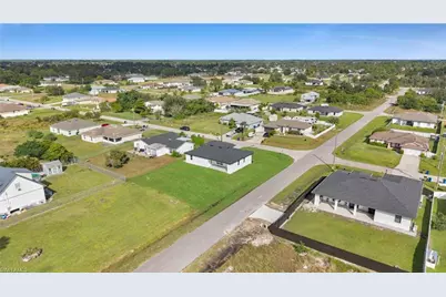 2601 44th St SW, Lehigh Acres, FL 33976 - Photo 33