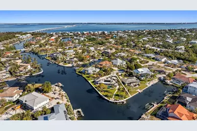 985 Oyster Ct, Sanibel, FL 33957 - Photo 41