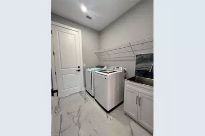 737 Cairo St E, Lehigh Acres, FL 33974 - Photo 15