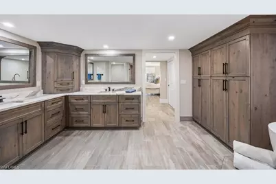 3131 W Gulf Dr #305, Sanibel, FL 33957 - Photo 19