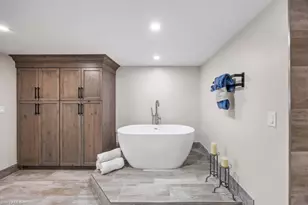 3131 W Gulf Dr, Sanibel, FL 33957 - Photo 5