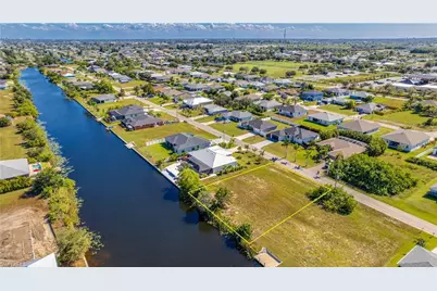 2901 SW 2nd Ter, Cape Coral, FL 33991 - Photo 13