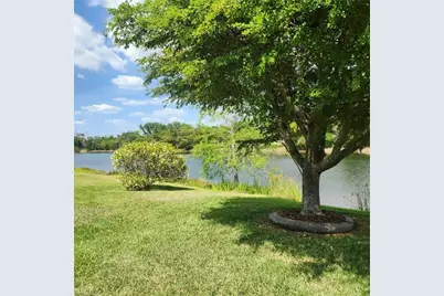 14186 Grosse Point Ln, Fort Myers, FL 33919 - Photo 7