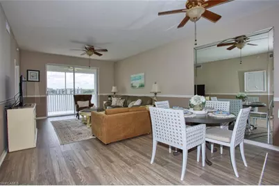 8056 Queen Palm Ln #635, Fort Myers, FL 33966 - Photo 5