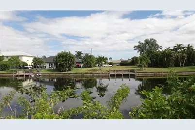 3803 SW 5 Pl, Cape Coral, FL 33914 - Photo 11