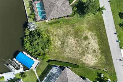 1727 SW 31st Ln, Cape Coral, FL 33914 - Photo 9