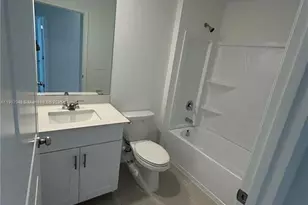 4022 N San Felipe Ln, Fort Myers, FL 33917 - Photo 11