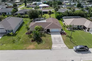 1120 SE 29th Terrace, Cape Coral, FL 33904 - Photo 27