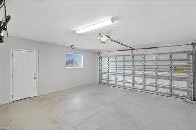 1252 NE 41st St, Cape Coral, FL 33909 - Photo 29