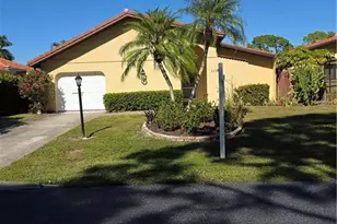 11194 La Coruna Ln, Bonita Springs, FL 34135 - Photo 1
