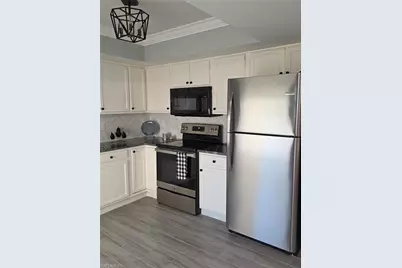 11194 La Coruna Ln, Bonita Springs, FL 34135 - Photo 3