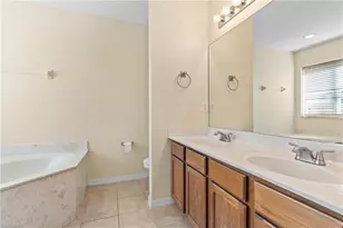 9602 Roundstone Cir, Fort Myers, FL 33967 - Photo 25