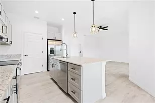 2507 53rd St SW, Lehigh Acres, FL 33976 - Photo 17