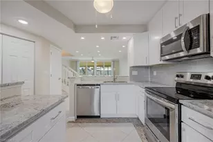 18044 San Carlos Blvd, Fort Myers Beach, FL 33931 - Photo 13