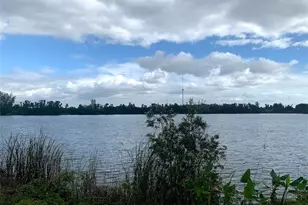 17161 Casselberry Ln, Fort Myers, FL 33967 - Photo 7