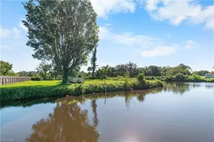 2256 Marina Park Dr, Fort Myers, FL 33905 - Photo 5