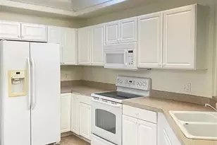 9667 Hemingway Ln, Fort Myers, FL 33913 - Photo 5