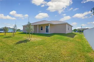 915 NE 19th St, Cape Coral, FL 33909 - Photo 23