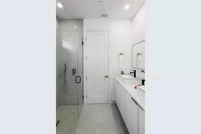 1109 NW 8th Ter, Cape Coral, FL 33993 - Photo 11