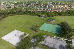 3569 Malagrotta Cir, Cape Coral, FL 33909 - Photo 35