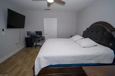 2750 NW 4th Ter, Cape Coral, FL 33993 - Photo 35