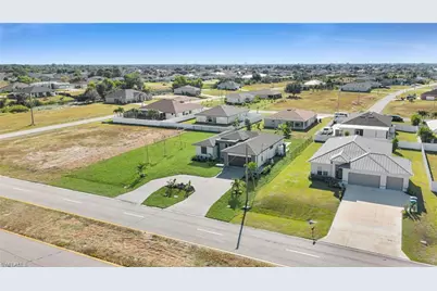 510 Wilmington Pkwy, Cape Coral, FL 33993 - Photo 33