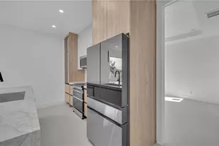 510 Wilmington Pkwy, Cape Coral, FL 33993 - Photo 11