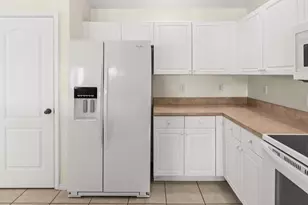 4427 NE 21st Pl, Cape Coral, FL 33909 - Photo 11