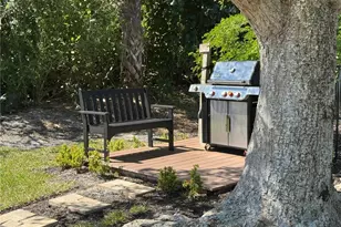 1250 Tennisplace Ct, Sanibel, FL 33957 - Photo 15