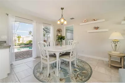 1821 Cornwallis Pkwy, Cape Coral, FL 33904 - Photo 9