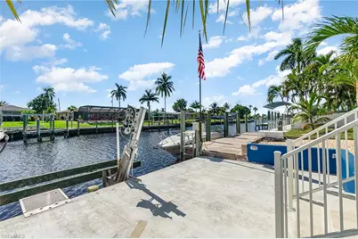 1661 Swan Ter, North Fort Myers, FL 33903 - Photo 37