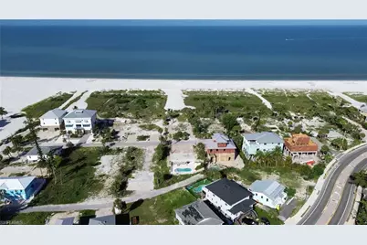 6041 Gulf Rd, Fort Myers Beach, FL 33931 - Photo 9