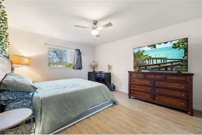 1226 NE 9th Ave, Cape Coral, FL 33909 - Photo 17