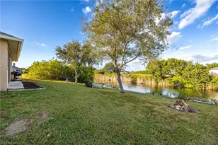 1226 NE 9th Ave, Cape Coral, FL 33909 - Photo 31