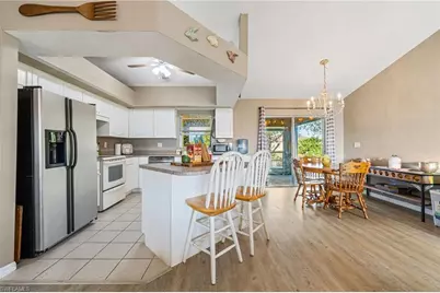 1226 NE 9th Ave, Cape Coral, FL 33909 - Photo 11