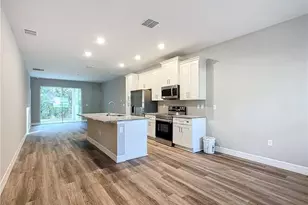 4102 E 7th St, Lehigh Acres, FL 33972 - Photo 3