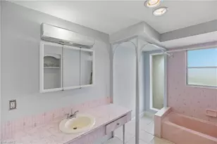 205 SE 44th Terrace, Cape Coral, FL 33904 - Photo 25