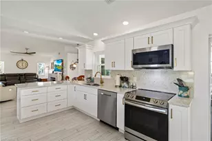 3504 SW 6th St, Cape Coral, FL 33991 - Photo 9