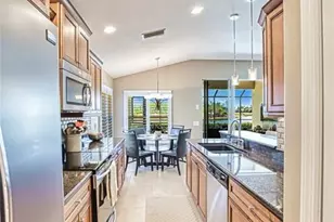 10037 Oakhurst Way, Fort Myers, FL 33913 - Photo 15