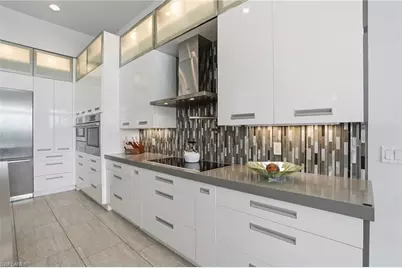 2826 SW 44th Ter, Cape Coral, FL 33914 - Photo 11