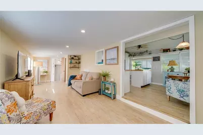 11077 Sunburst Ln, Fort Myers, FL 33908 - Photo 3