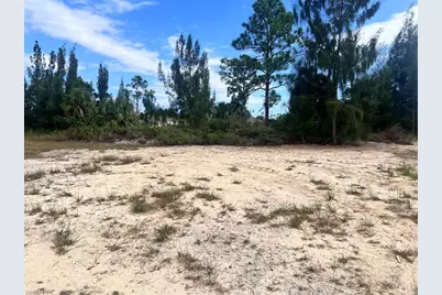 3543 NE 21st Ave, Cape Coral, FL 33909 - Photo 3