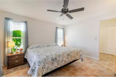 1518 SE 10th Pl, Cape Coral, FL 33990 - Photo 23