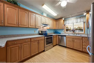 19658 Eagle Trace Ct, North Fort Myers, FL 33903 - Photo 15